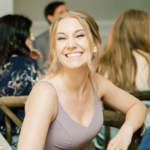 Meet your Posher, Emma